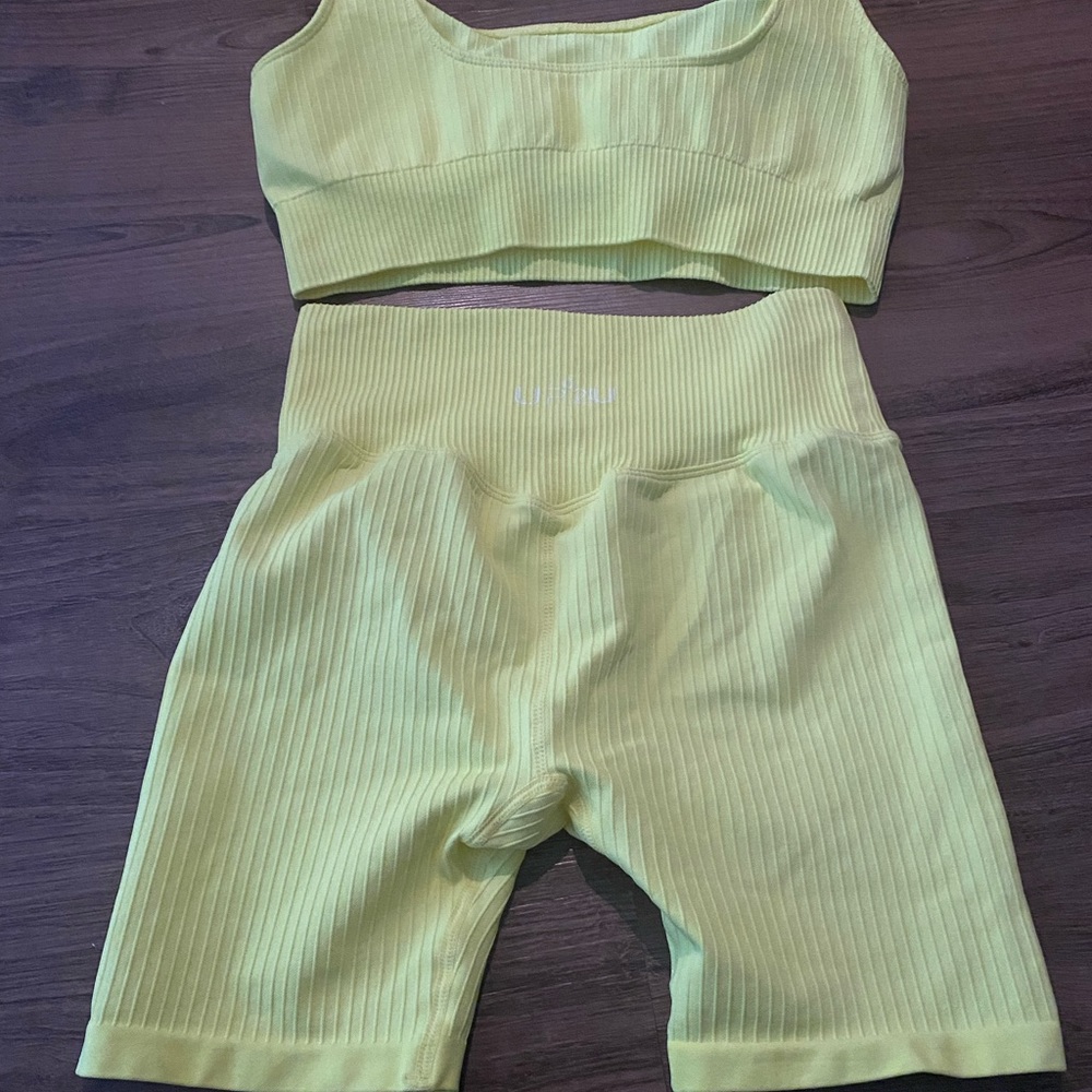 New with tags workout set🎾🎾🎾 - Picture 4 of 8